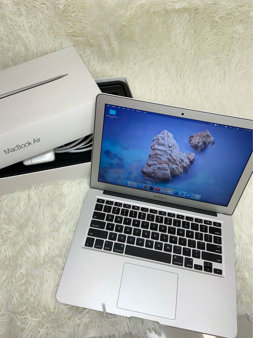 MacBook Air 13インチ 2015 i5 8GB 128GB（MacBook Air 13