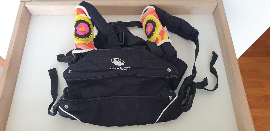 Manduca teething pads store