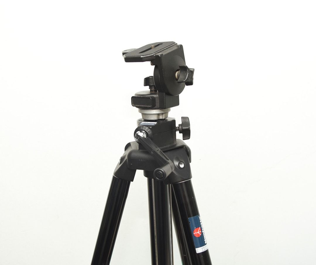 Manfrotto 075B Professional Tripod with Head, Photography, Photography