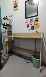 Office / study table (120*40)