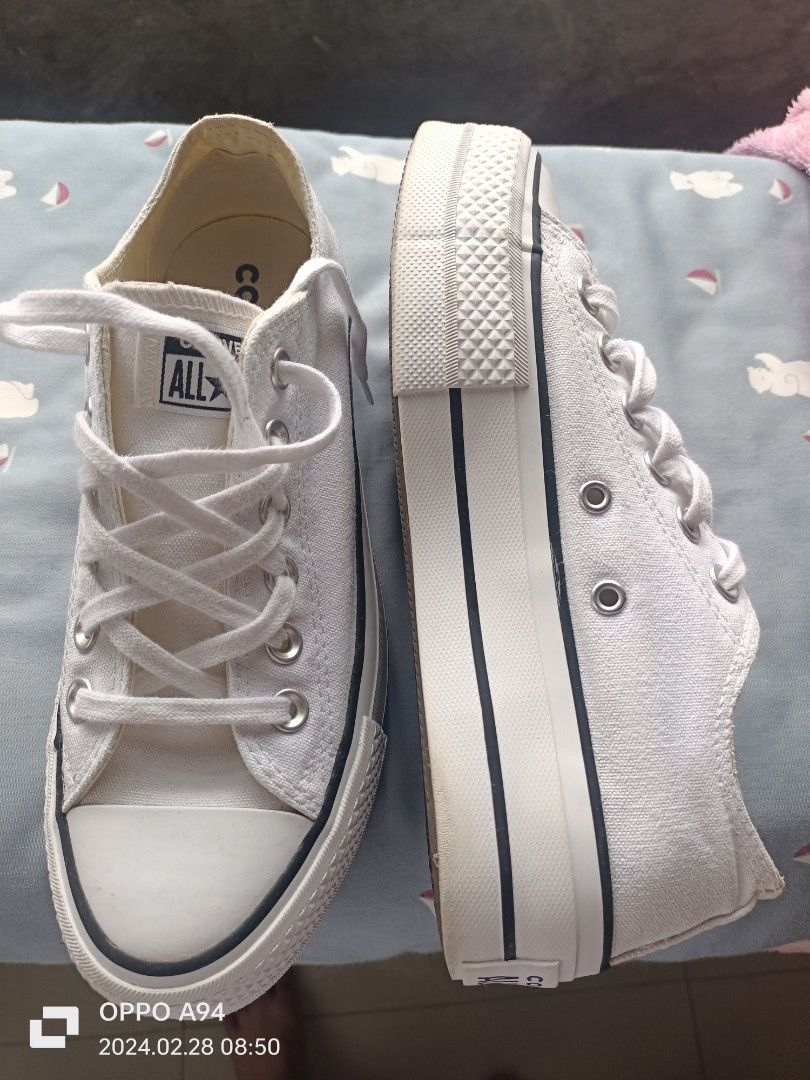 original converse Women s Fashion Footwear Sneakers on Carousell