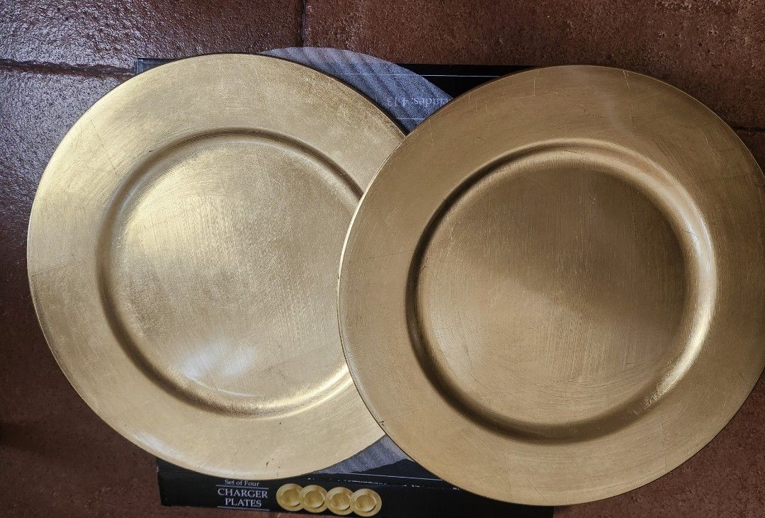 Plate chargers ( Gourdo's) (Category: Other Kitchenware & Tableware) located in Cainta. Submitted by mama.sells (Listing ID 1290149950, Image 2). Description: 2 pcs plate chargers ( GOLD) Size - 13 " dia *these are extra pcs from 2 sets of 4=8, since oir table is only for 6*.