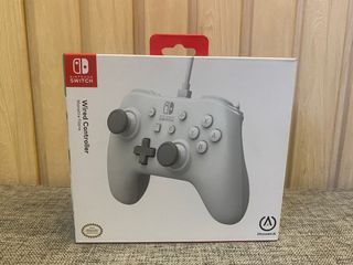 PowerA Ninetendo Switch Wired Controller color white