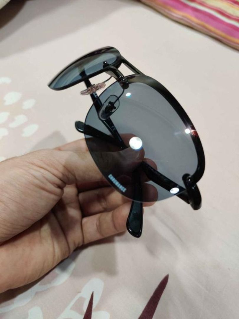Ray-Ban Chromance polarized sunglasses RB3542 (Category: Sunglasses & Eyewear) located in Makati City. Submitted by lj--- (Listing ID 1290156804, Image 3). Description: Ray-Ban Chromance polarized sunglasses / shades RB3542 Basically unused / new. With box. RFS: Don't need it, decluttering..