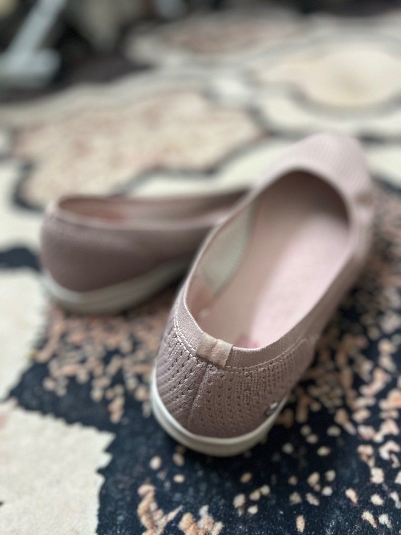womens skechers air cooled goga mat