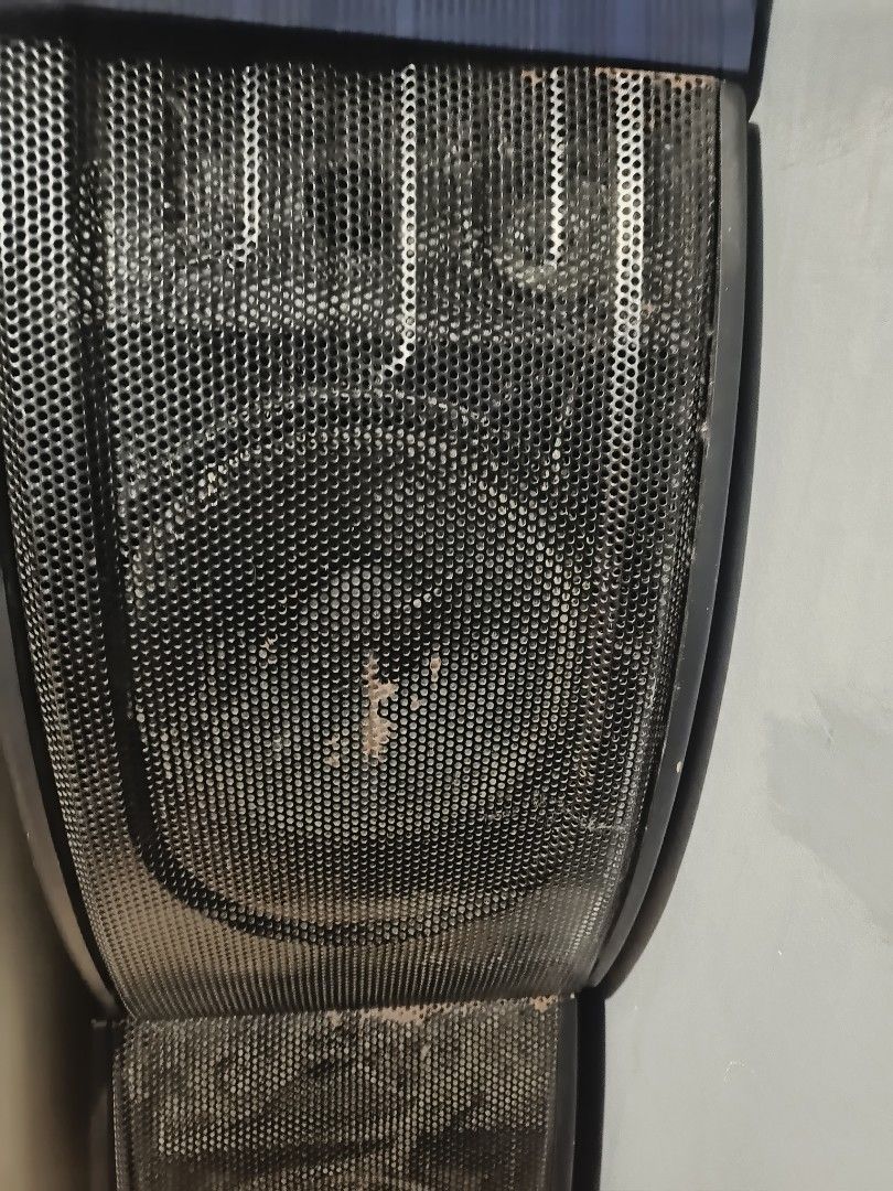Speaker with amplifier For sale second hand 6000 (Category: Soundbars, Speakers & Amplifiers) located in Makati City. Submitted by sanchezmarygrace05 (Listing ID 1290202096, Image 3). Description: for pick up only 2020 nabili 15,000 di Naman nagagamit 100% working in good condition bawas gamit nasisikipan kami sa Bahay na.