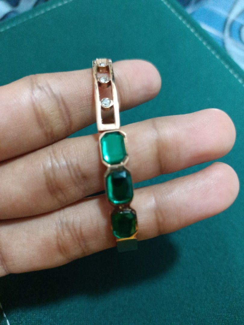 Stainless steel green stone gold bracelet open bangle waterproof