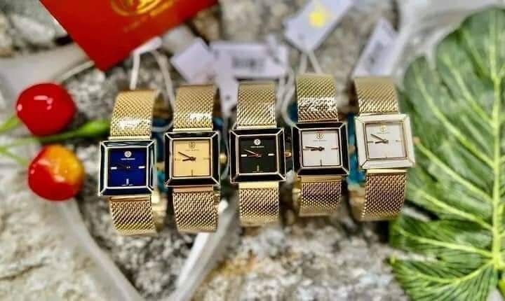 Tory burch women s discount sawyer watch