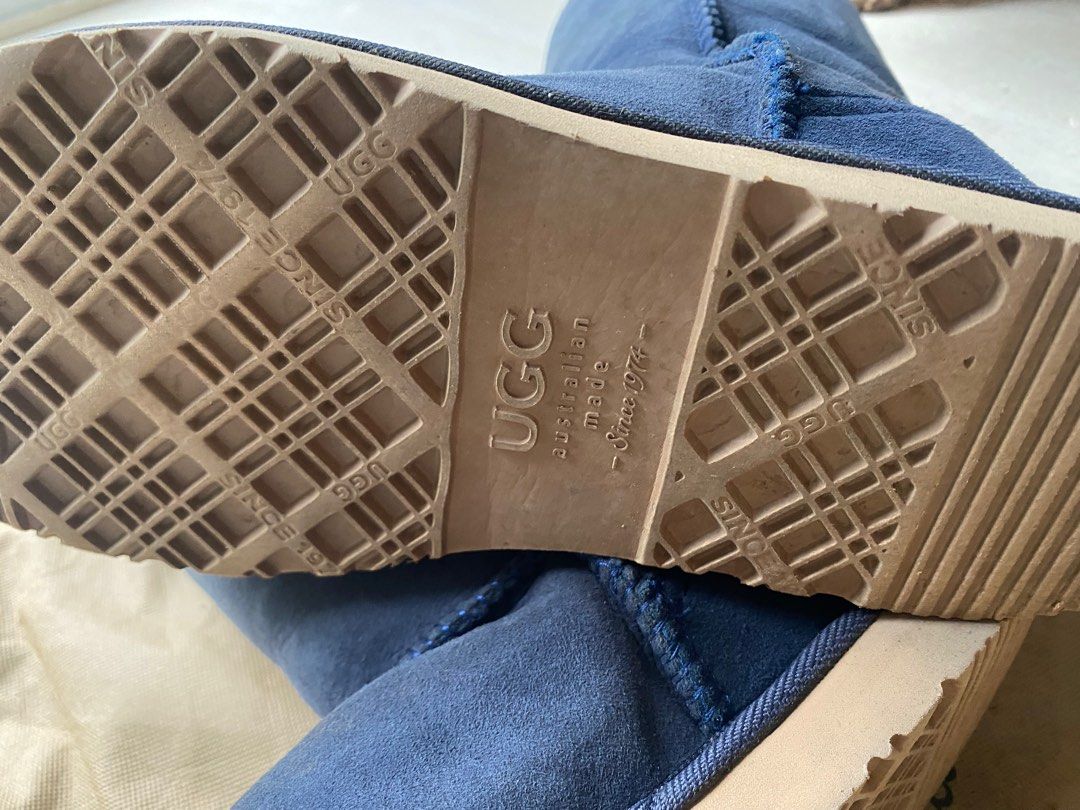 UGG boot （分類：靴）位於 Hong Kong。 由 pippimay 提交（商品編號 1290195983，圖片 4）。簡介： Shoe length : 28cm Made in Australia 。