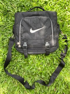 Vintage Nike Messenger Bag