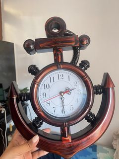 Wall Clock Anchor Design