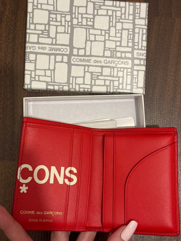 Wallet COMME des GAR ONS Luxury Bags Wallets on Carousell