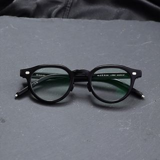 （分類：）位於 。 由 hongkongoptical 提交（商品編號 1161682397，圖片 1）。簡介： 。