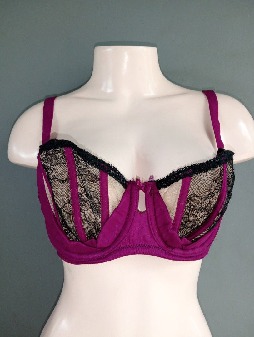 40c Cacique bra not padded with underwire, Women's Fashion, Undergarments &  Loungewear on Carousell