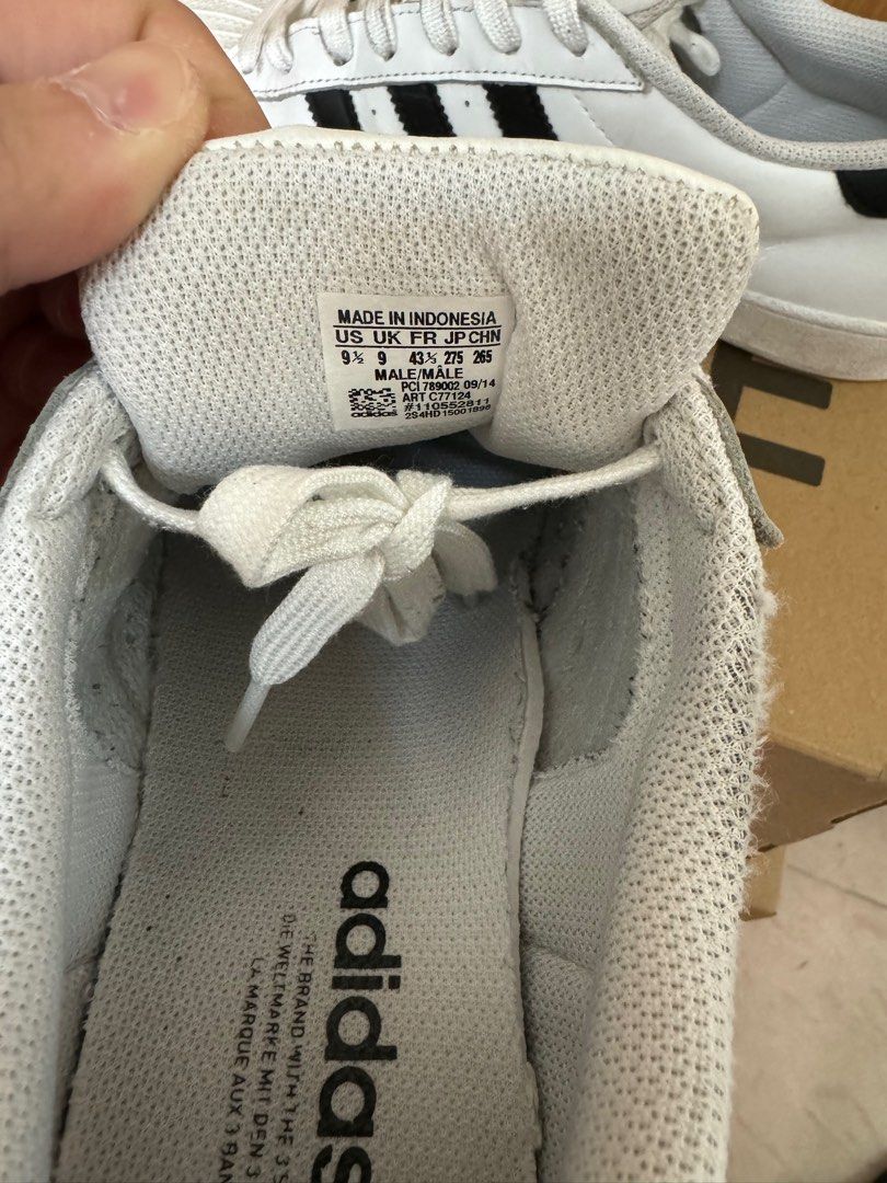 Adidas super star, 男裝, 鞋, 波鞋- Carousell