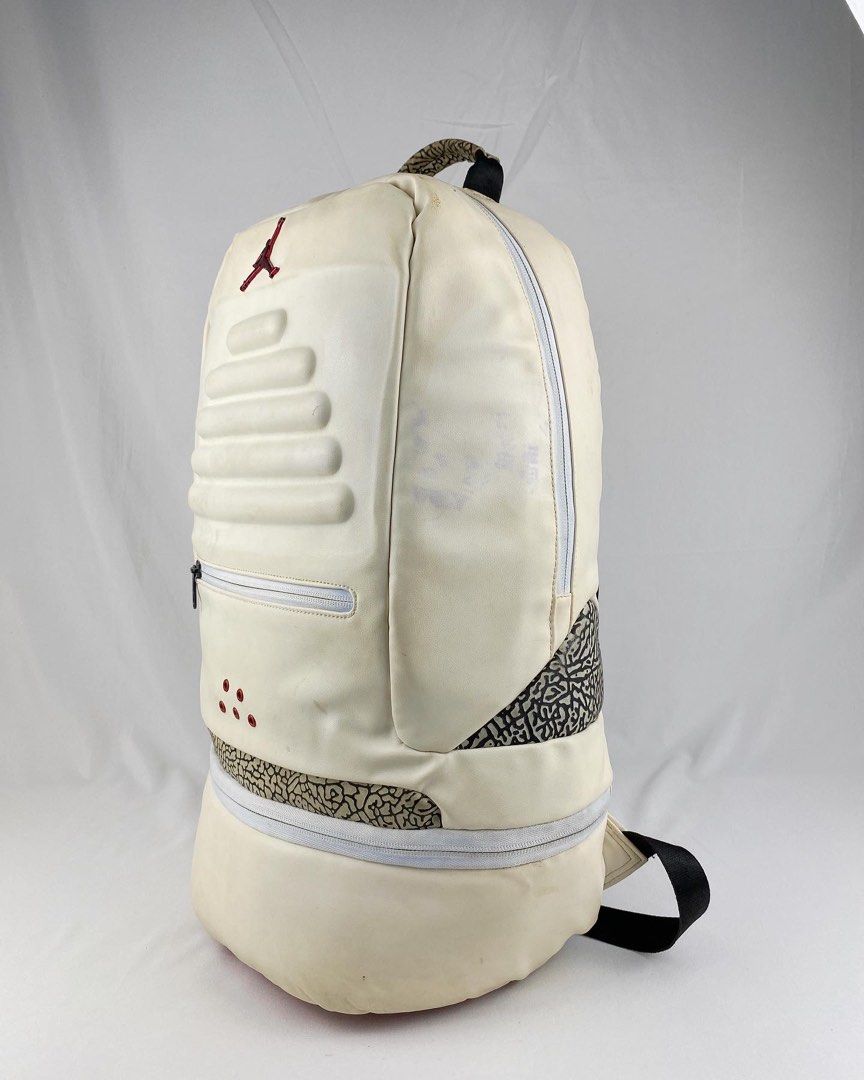 Air jordan backpack, Fesyen Pria, Tas Dompet Ransel di Carousell