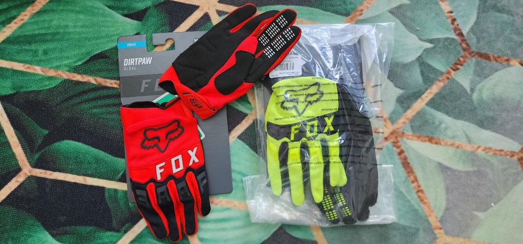 BICYCLE BMX MOTORCYCLE OFFICIAL FOX Gloves YOUTH size M invoice proof