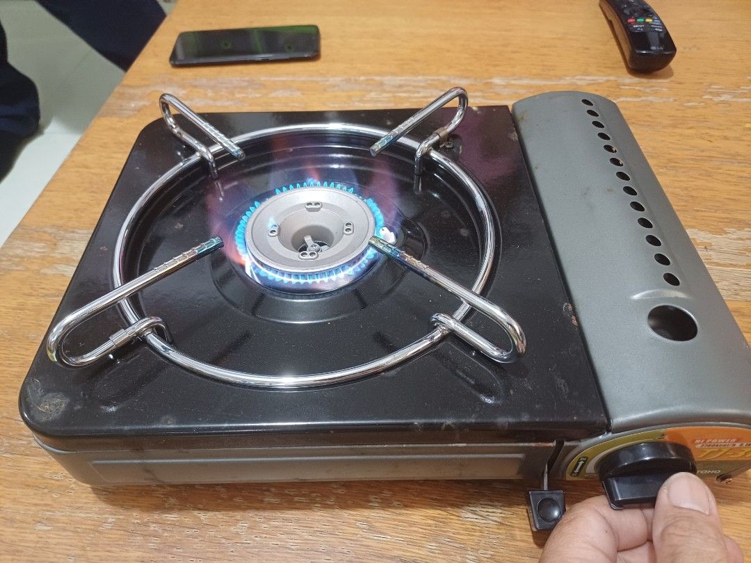 BUTANE GAS STOVE (Category: Other Kitchen Appliances) located in Binangonan. Submitted by roderickse74371 (Listing ID 1290298206, Image 2). Description: JAPAN BUTANE GAS STOVE.