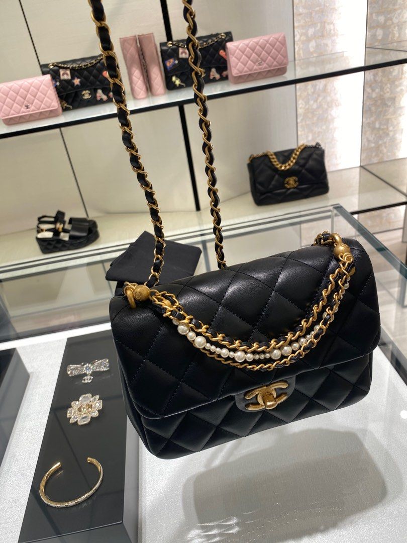 Chanel mini flap bag 24P Pearl chain 19cm