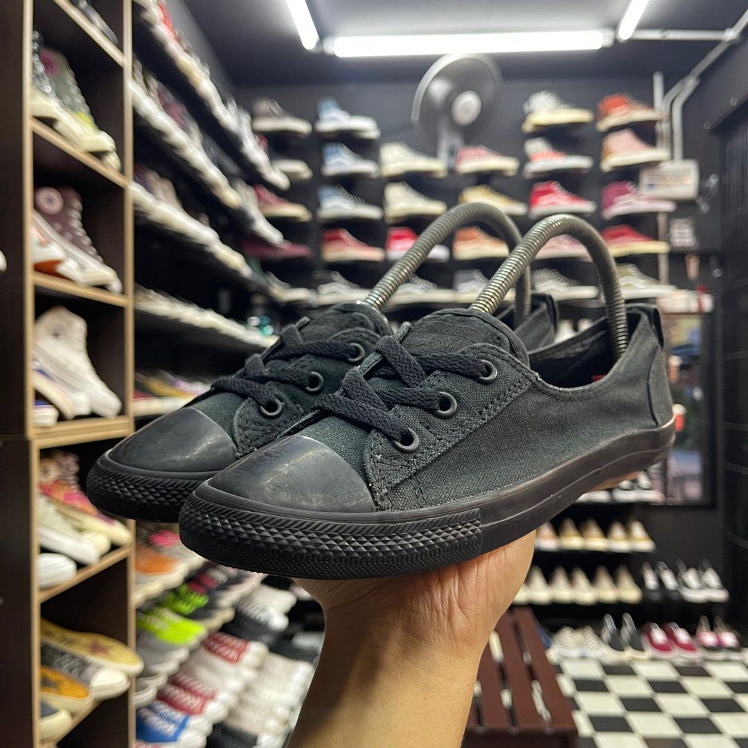 Chuck taylor low cut new arrivals