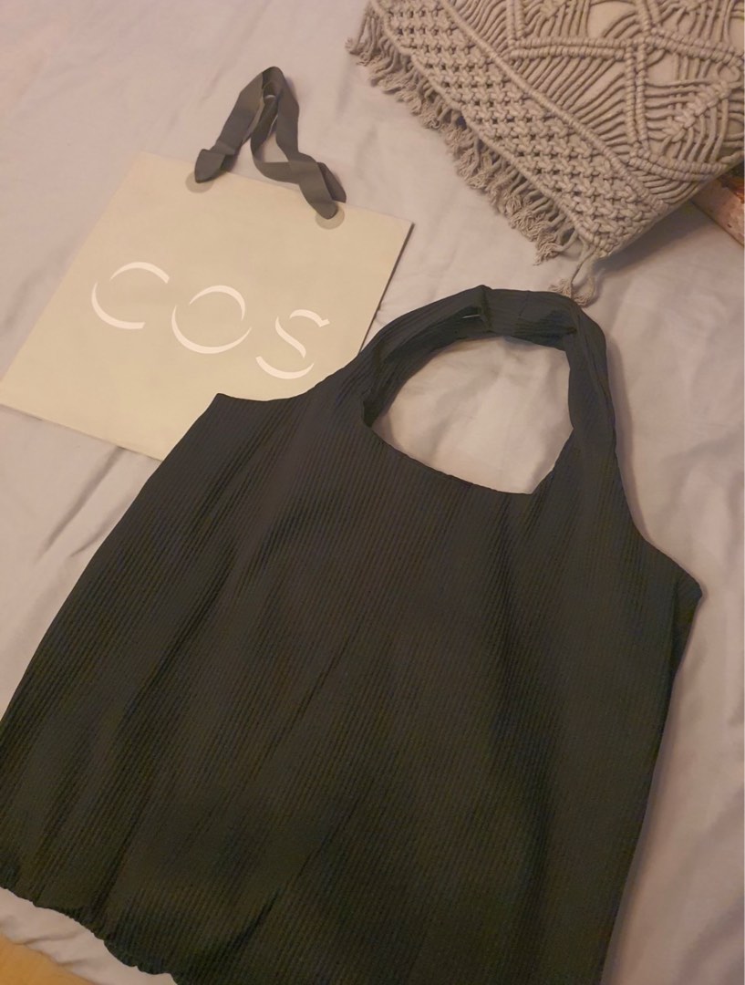 COS shopper hobo bag original price 3700 Selling price 1800 Women s Fashion Bags