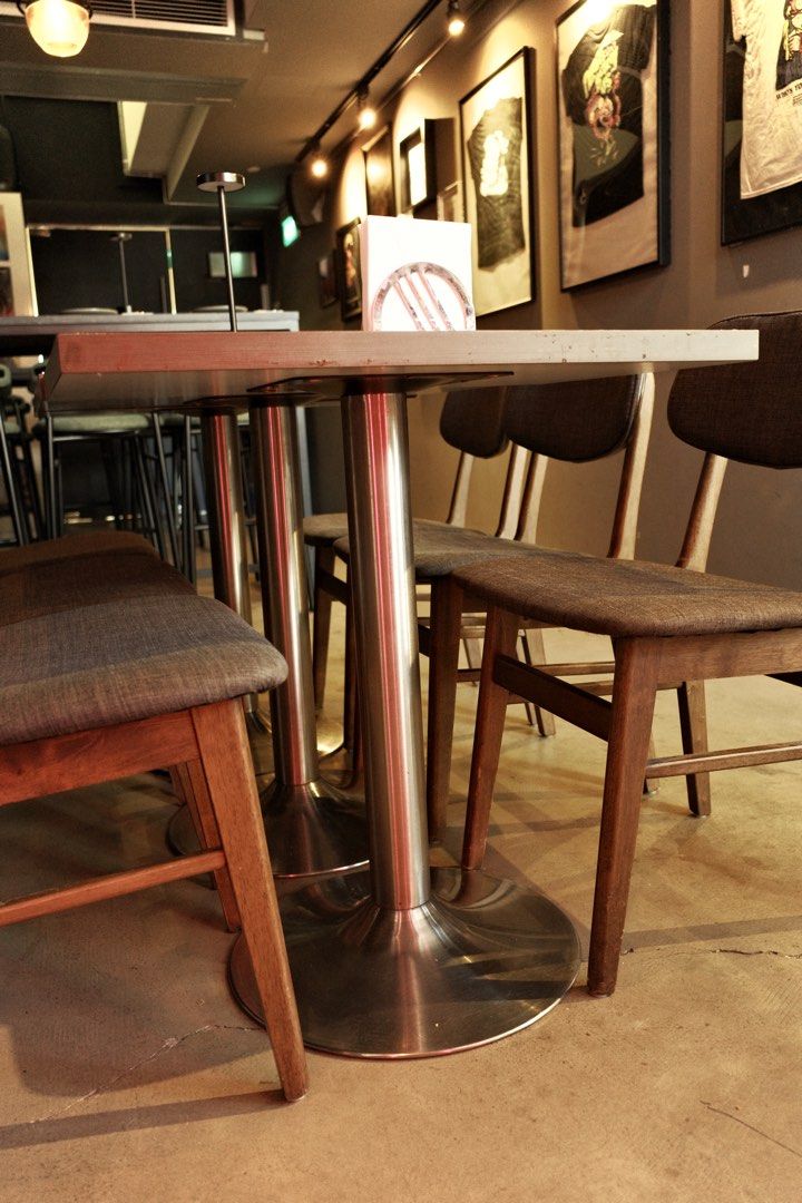 Dining Table (Category: Tables & Sets) located in Singapore. Submitted by luxurycompulsion (Listing ID 1290377424, Image 1). Description: Total 3 units Price listed is per unit DM for deals Can’t collect so soon, DM for timeline Chairs not included .