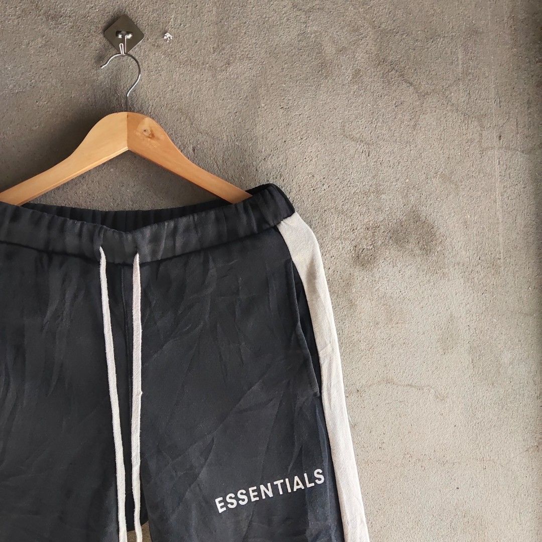 Fear of god essentials side stripe sweatpants black top