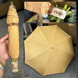 (Category: ) located in . Submitted by whatsinmyclosett (Listing ID 1290341676, Image 1). Description: .