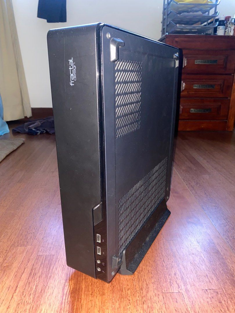 FRACTAL Design Mini ITX Casing w/ Silverstone 650W PSU (Mini) (Gold ...