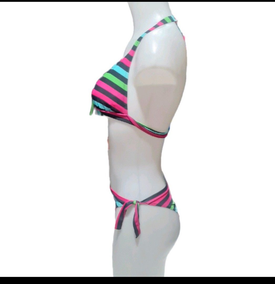 GOLDEN LADY Horizontal Stripes Two Piece Swimsuit Size Small