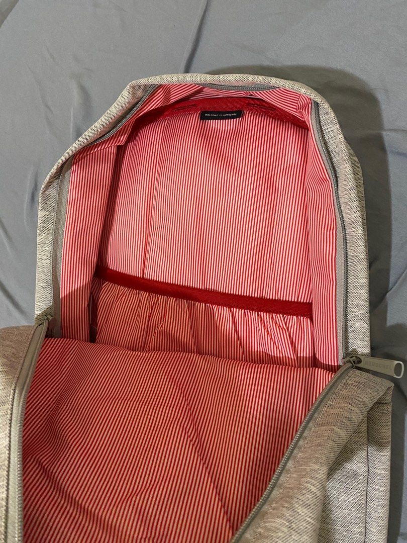 Herschel Heritage Backpack (Category: Backpacks) located in Rizal. Submitted by reddd__ (Listing ID 1290415360, Image 3). Description: 15” laptop sleeve Zippered front pocket with key clip 18”(H) x 12.25”(W) x 5.5”(D) 21.5L Price is negotiable.