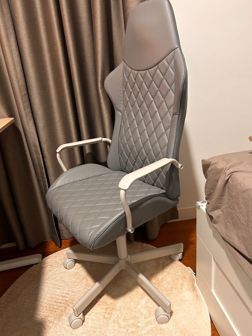 Ikea chair on sale adjustable height