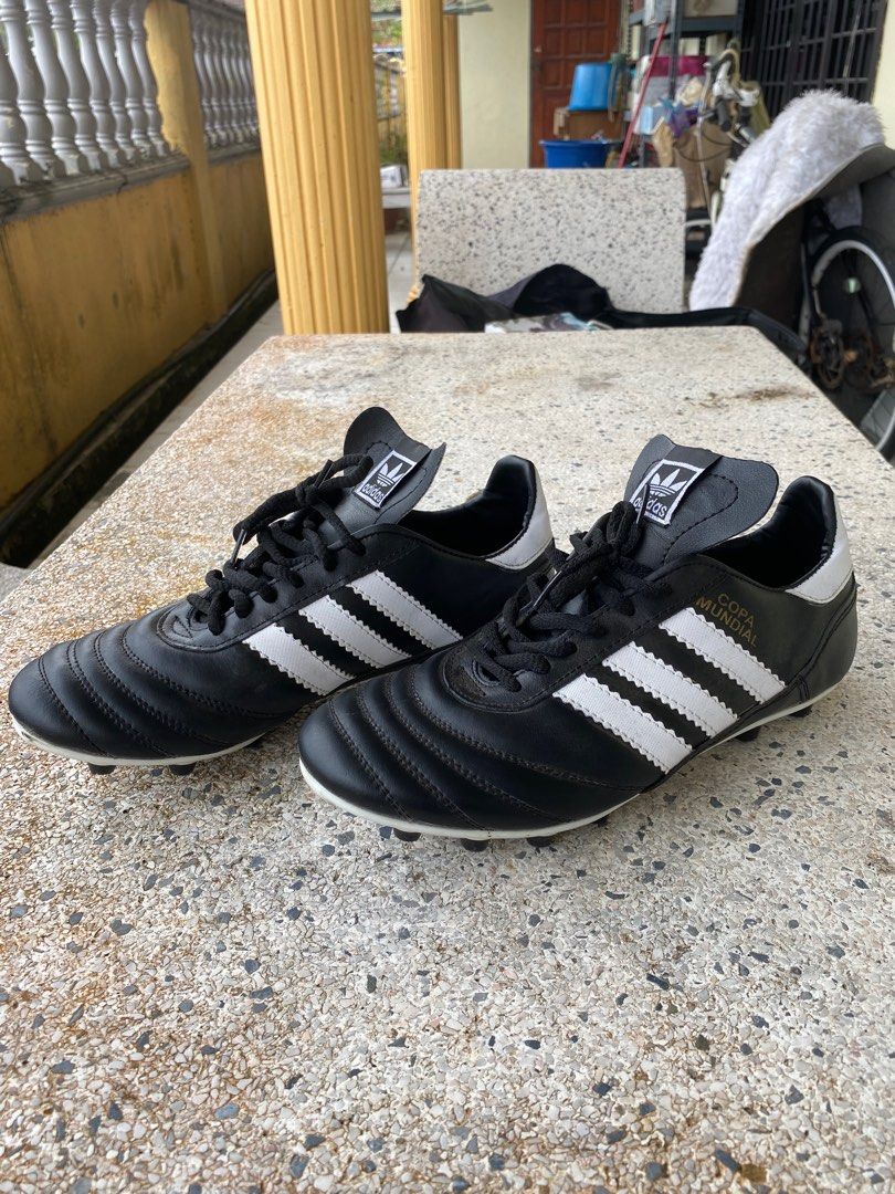 Kasut bola copa mundial clearance