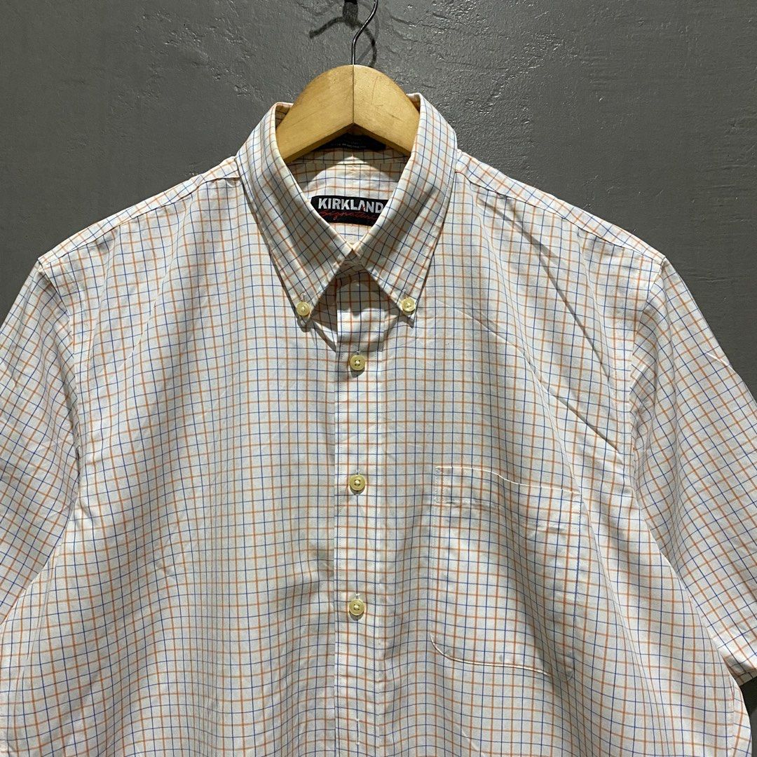 Kirkland Polo (Category: Tshirts & Polo Shirts ) located in Malaybalay. Submitted by mattokit21 (Listing ID 1290396083, Image 2). Description: KIRKLAND 24x29.5 Large on tag fits XL-XXL Excellent Condition Issue yellow stain on neckline Color rate 9.9/10 Mine 399.