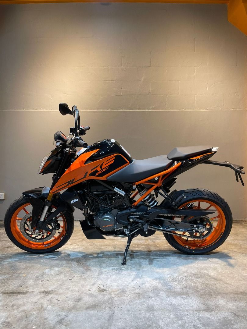 KTM DUKE 200 ABS NEW KTM DUKE200 AUTHORIZED DEALER 2B BIKE KTM SINGAPORE DUAL CHANNEL ABS 200 CC Motorcycles Motorcycles for Sale Class 2B on Carousell