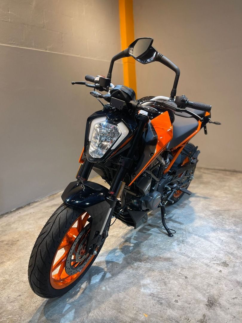Duke 200 dual channel abs 2025