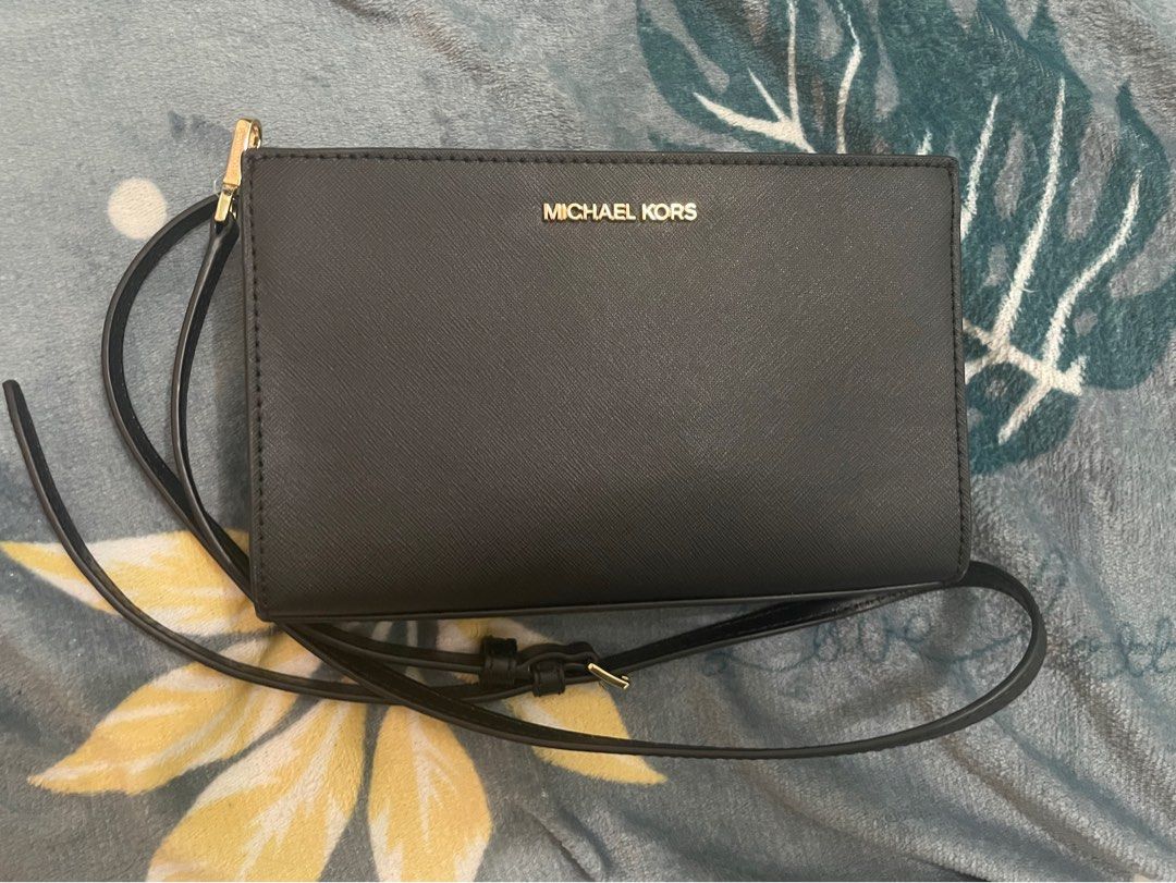 Michael kors hot sale vegan handbags