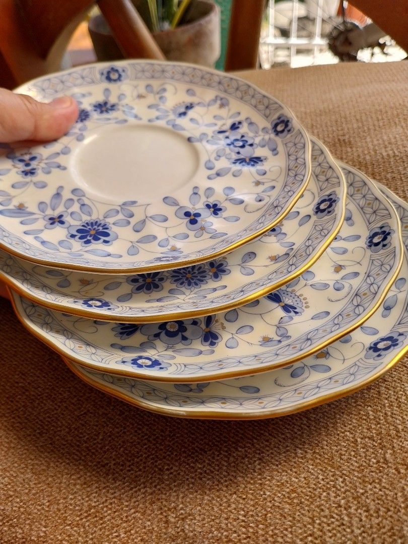 Narumi Milano Saucers (Category: Dinnerware & Cutlery) located in Cavite. Submitted by mom0f2 (Listing ID 1247270872, Image 1). Description: size is 6inches.