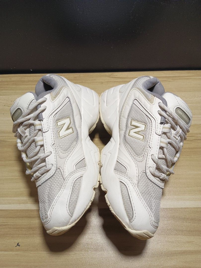 New balance sale 452 35
