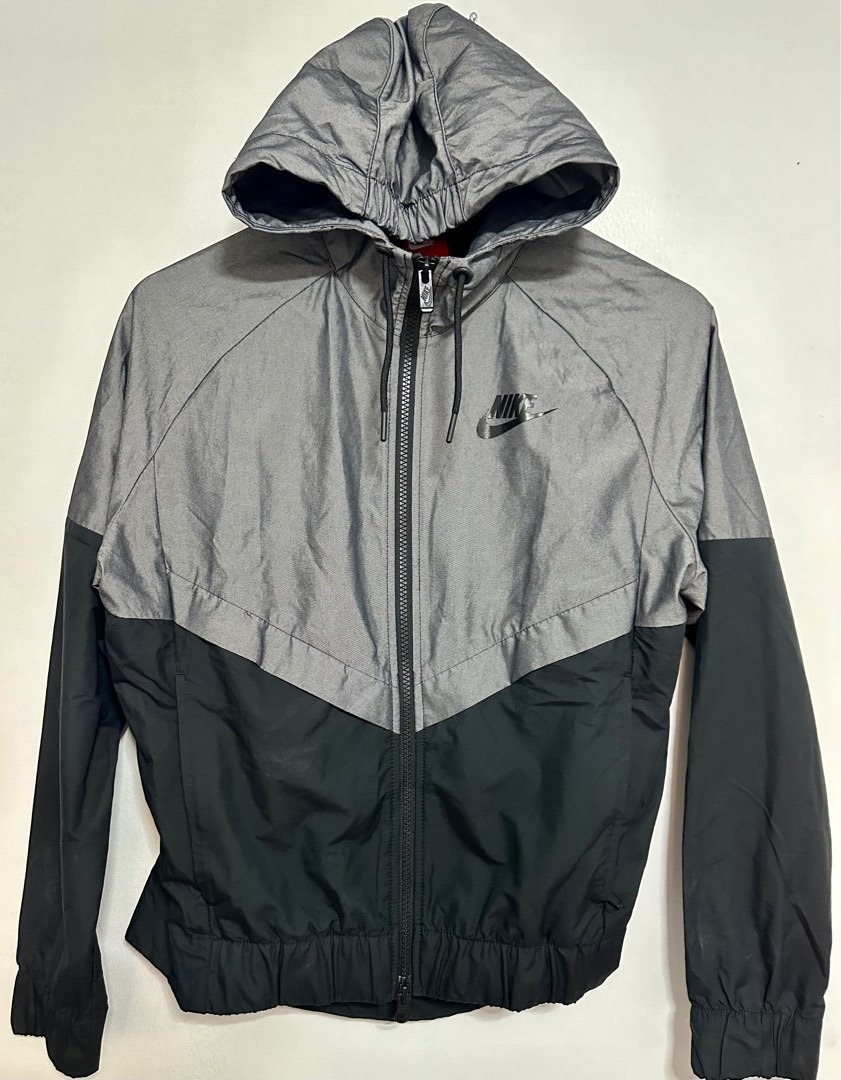 Nike 2 tone windbreaker hotsell