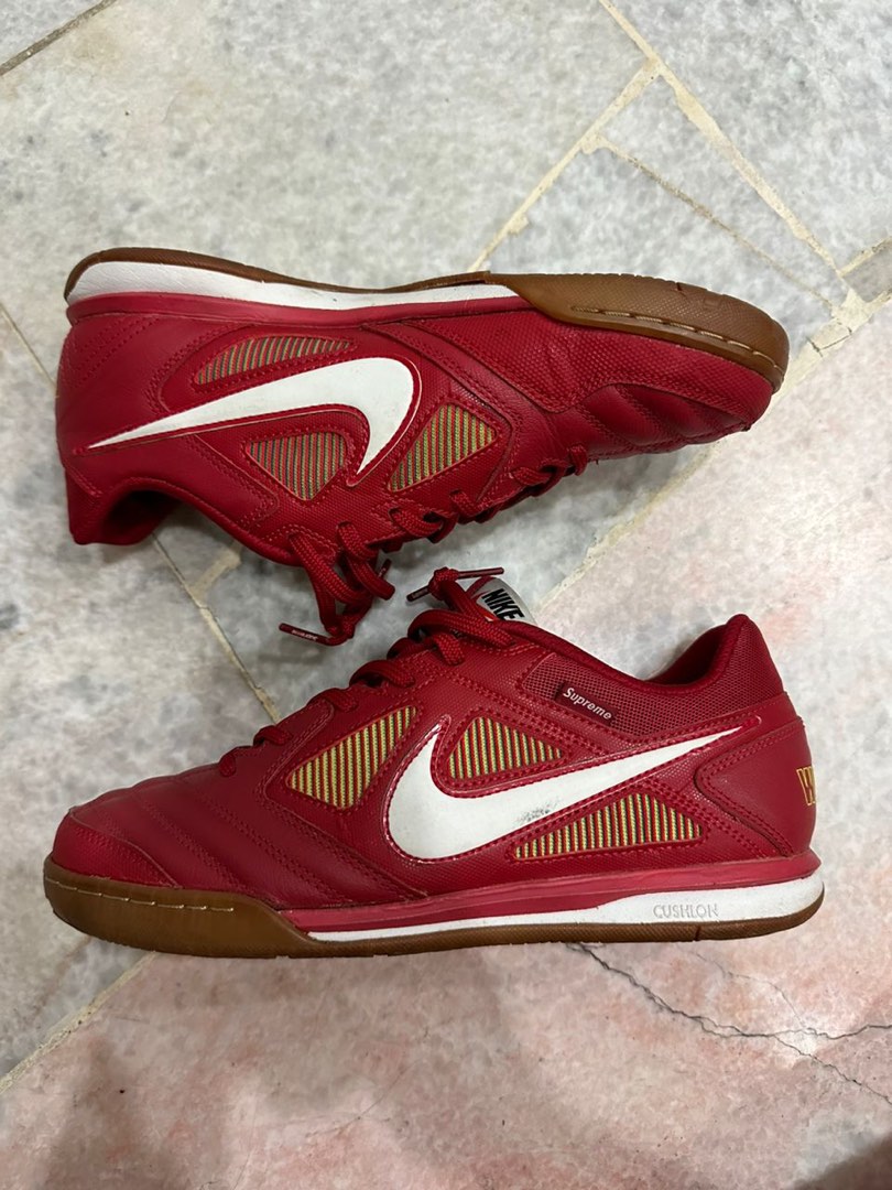 Nike gato on sale supreme