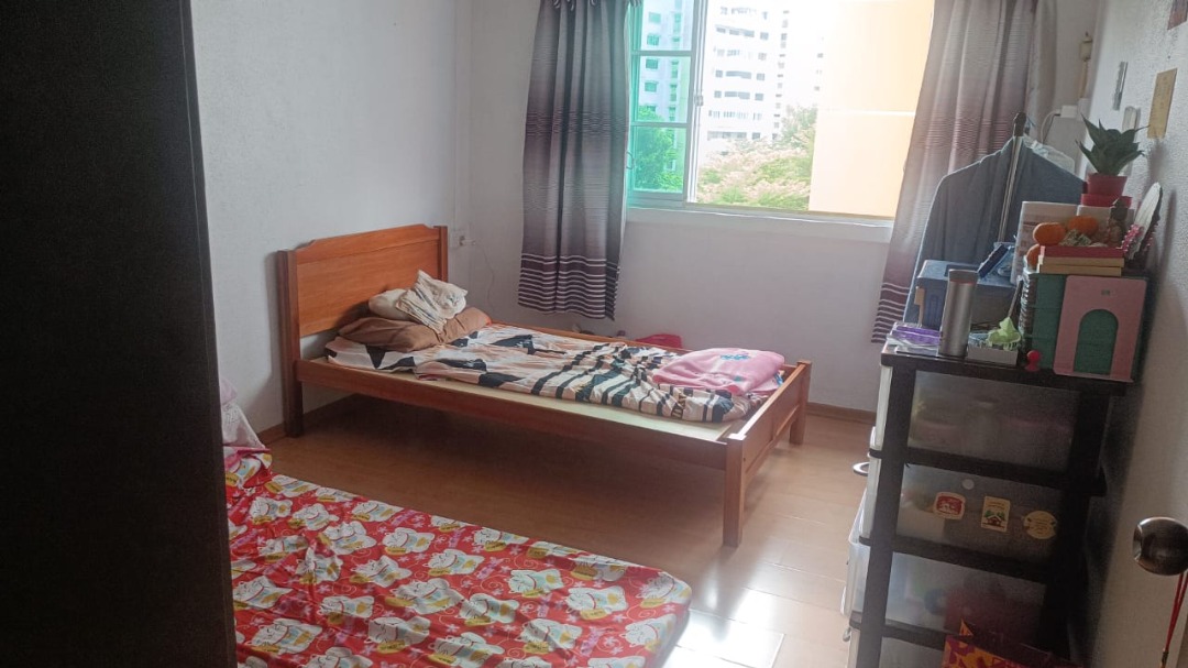 (Category: ) located in . Submitted by userfast_ (Listing ID 1290318420, Image 1). Description: .