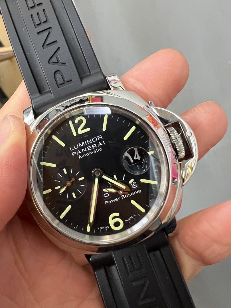 panerai 1090 pam 1090 Carousell