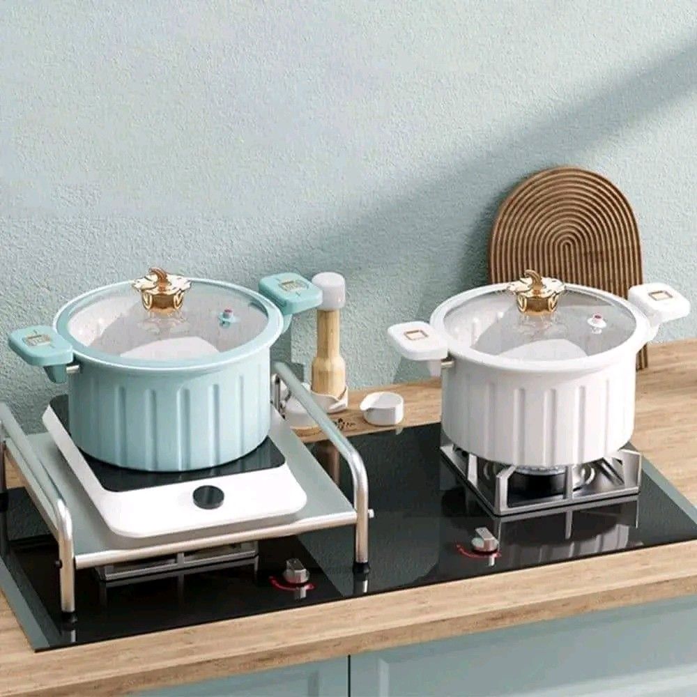 Pressure Cooker (Category: Cookware & Accessories) located in Manila. Submitted by bongsy999mall (Listing ID 1290289842, Image 1). Description: .