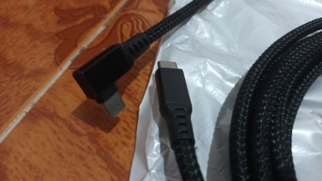 Quest Link Cable (Category: Virtual Reality) located in Paranaque City. Submitted by MigsJose (Listing ID 1290408720, Image 2). Description: Quest Link Cable Price: P2,000 Never been used, Good as new. No issues Gagamitin sana for Quest 2.0 pero opt to using Valve Index Headset Location: Paranaque, Metro Manila.
