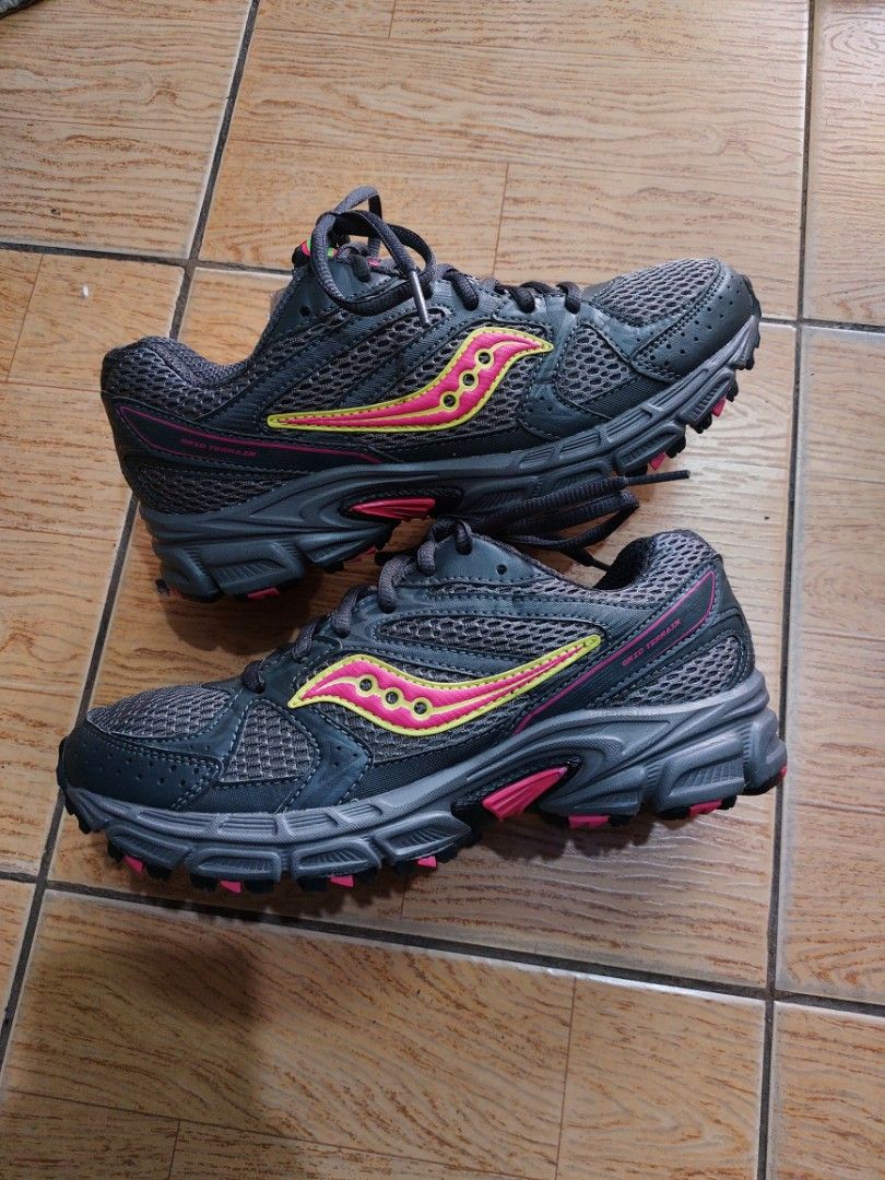 Saucony on sale trail 38