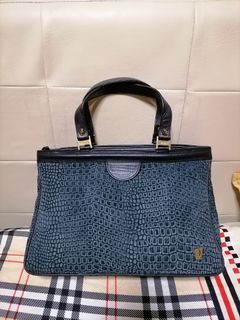 Silhoutte Italy Hand Bag