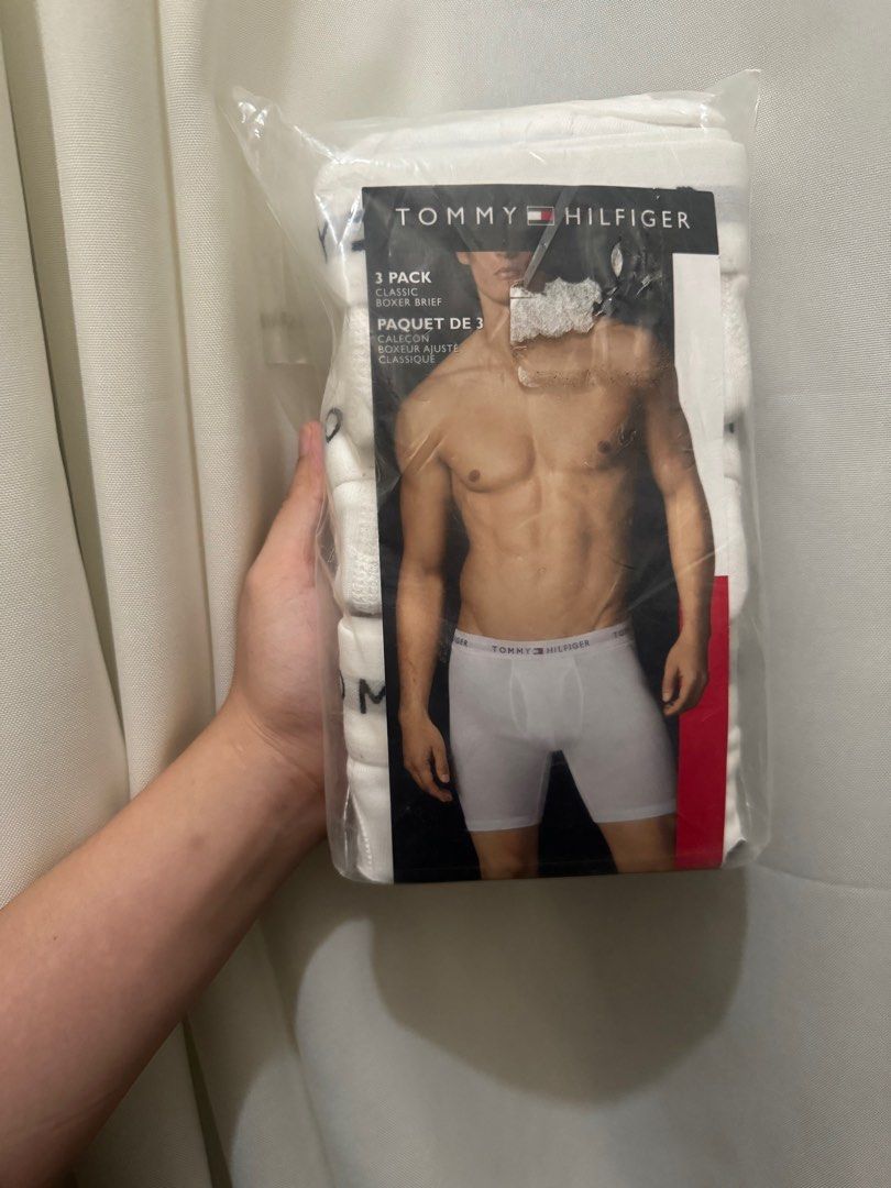 Tommy Hilfiger Boxers (Category: Sleep and Loungewear) located in Paranaque City. Submitted by mandlshoppingacct (Listing ID 1290316876, Image 1). Description: Brand New Size Small 3 pack.