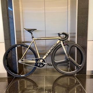 (Category: ) located in . Submitted by Wheelprosg (Listing ID 1290361442, Image 1). Description: .