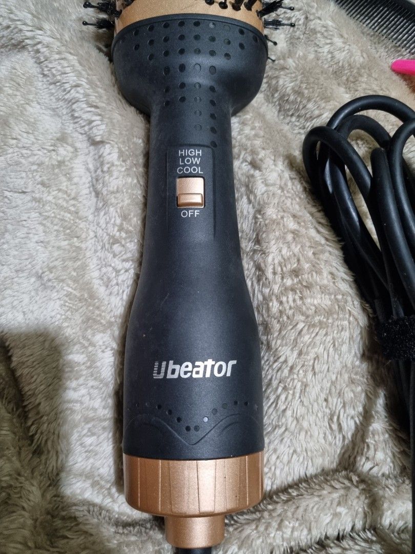 UBEATOR HOT/COLD AIR BRUSH (Category: Hair) located in Baguio. Submitted by hgoesdeclutters (Listing ID 1290382381, Image 3). Description: .